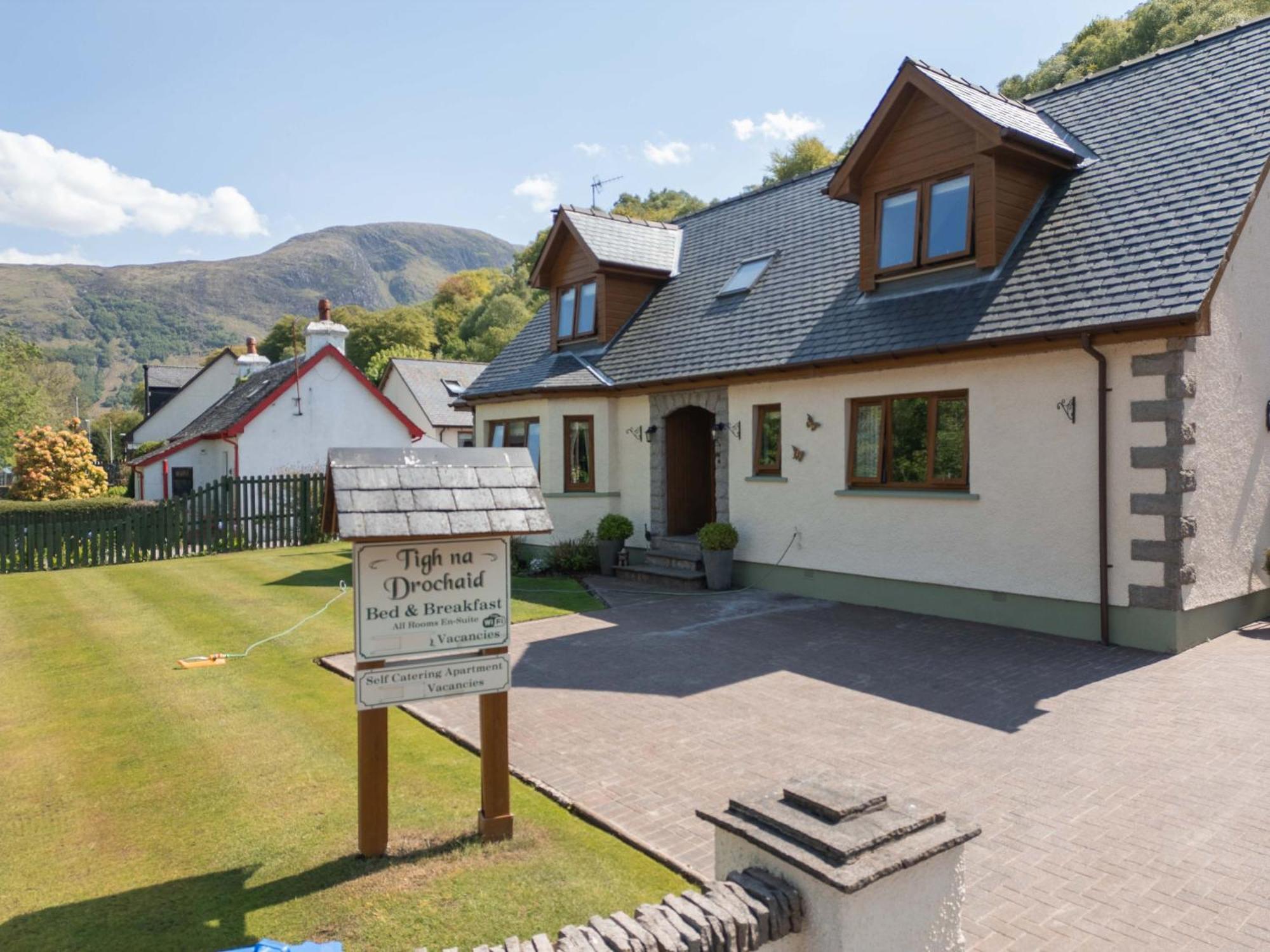 Tigh Na Drochaid, Glen Nevis - Entire Apartment 포트 윌리엄 외부 사진